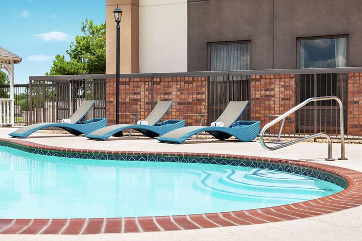 Pool 7 of 36