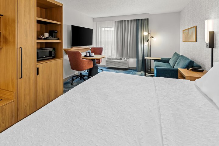 Hampton Inn Duluth Canal Park