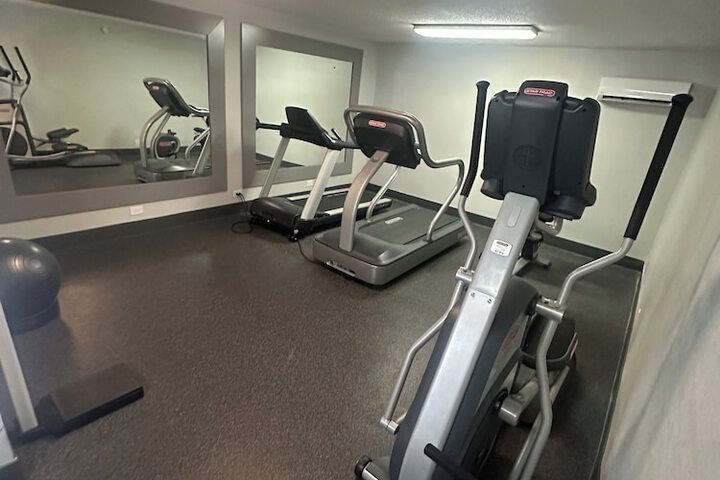 Health and Fitness 30 of 32