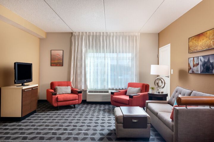 Room 32 of 56