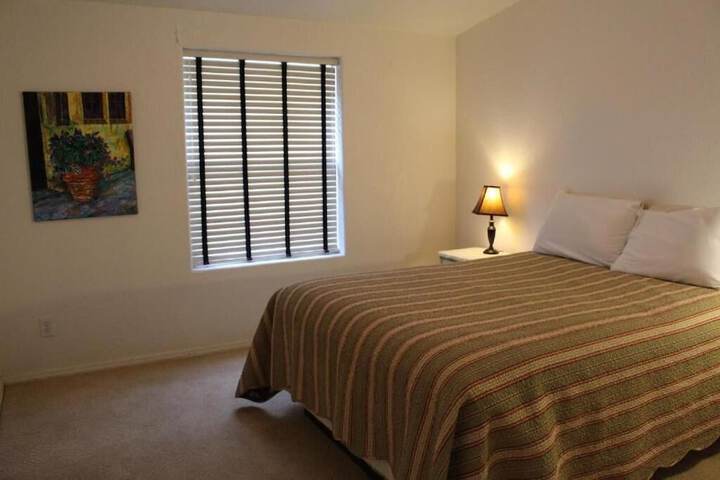 Room 34 of 60