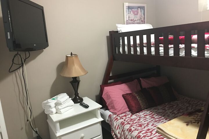 Room 49 of 61