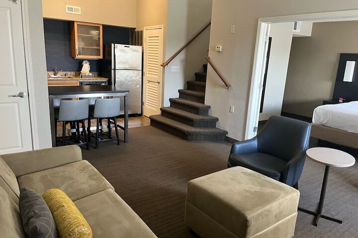 Room 14 of 31