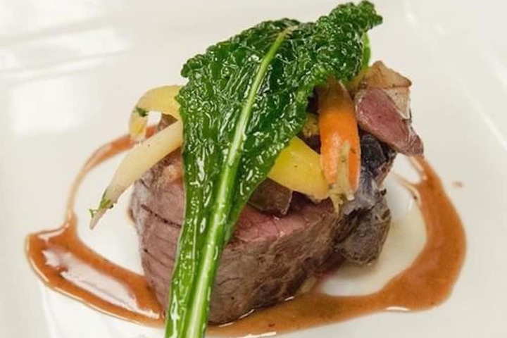 Dining 20 of 38