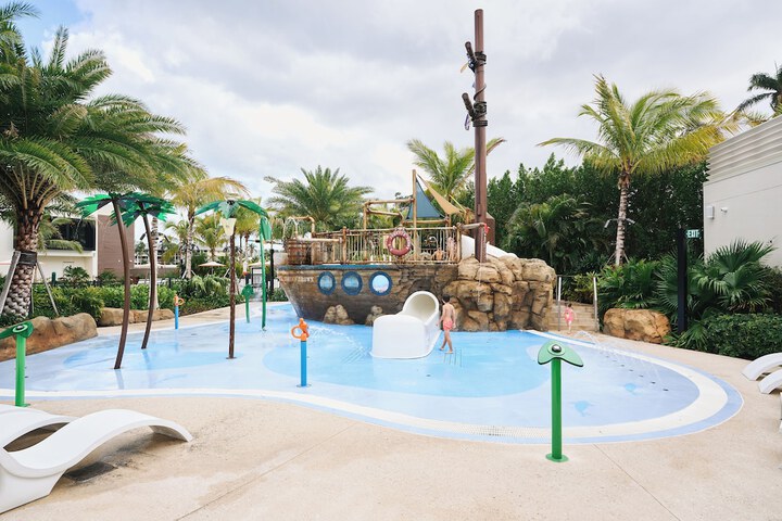 Pool 12 of 63