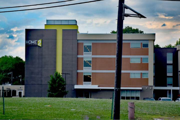 Hotel 2 of 37