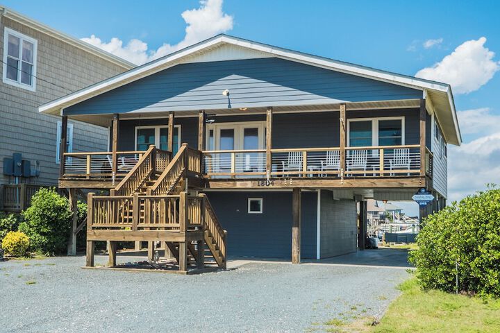 Sea Ya Beaches by Topsail Realty