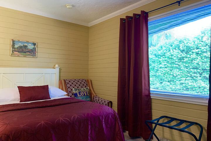 Room 16 of 79