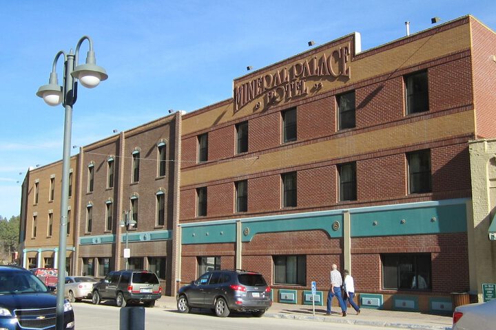 Hotel 5 of 60