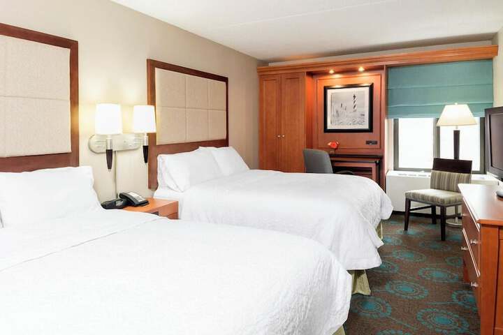 Room 16 of 25