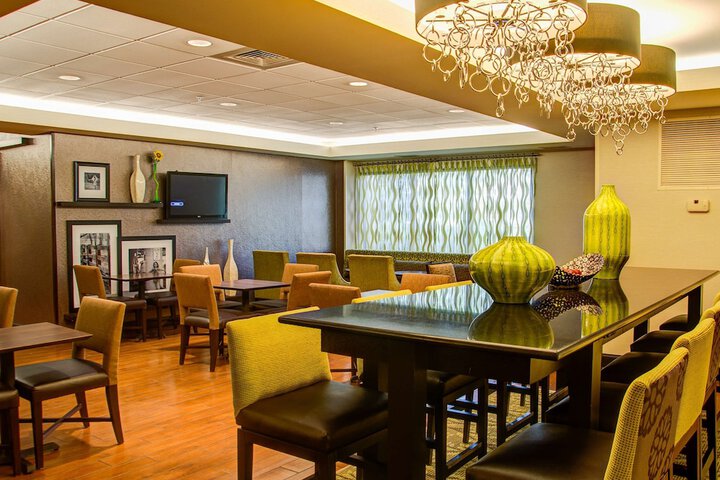 Hotel Interior 10 of 42