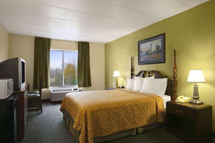 Room 22 of 25