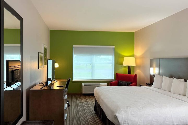Country Inn & Suites by Radisson Harlingen, TX