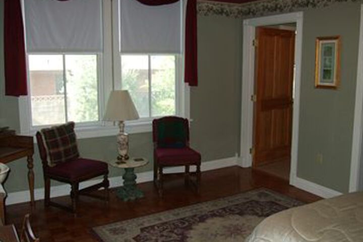 The Iron Gate Inn
