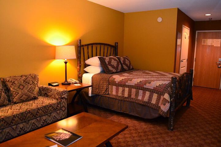 Room 19 of 43