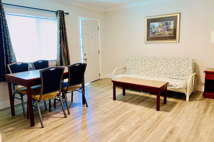 Room 25 of 57