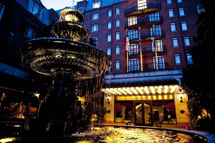 Hotel Exterior 132 of 148