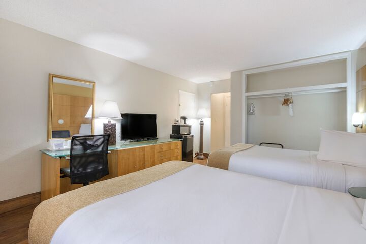 Room 15 of 47