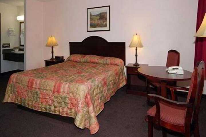 Quality Inn & Suites Cameron Park Shingle Springs