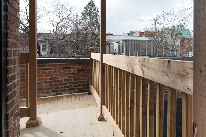 Terrace/Patio 23 of 25