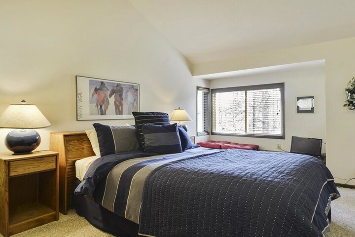 Meadowlark 4 Holiday Home