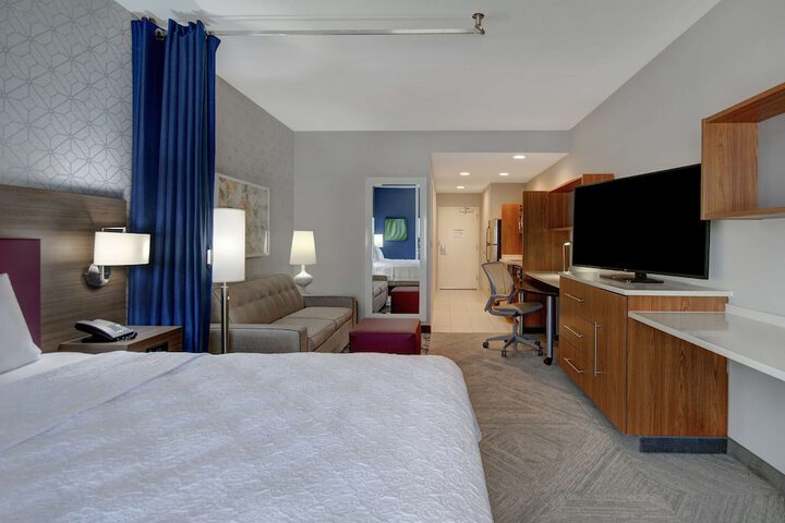 Room 30 of 50