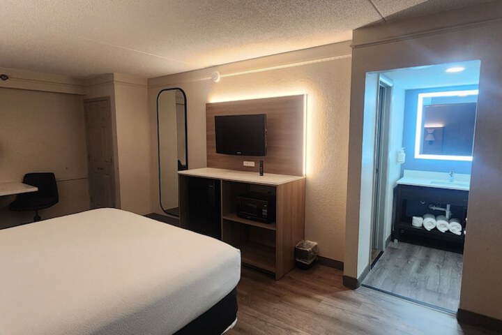 La Quinta by Wyndham St. Petersburg-Clearwater