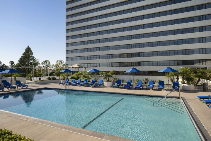 Pool 10 of 101
