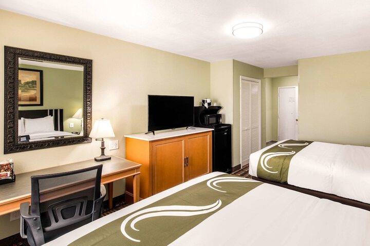 Room 51 of 67