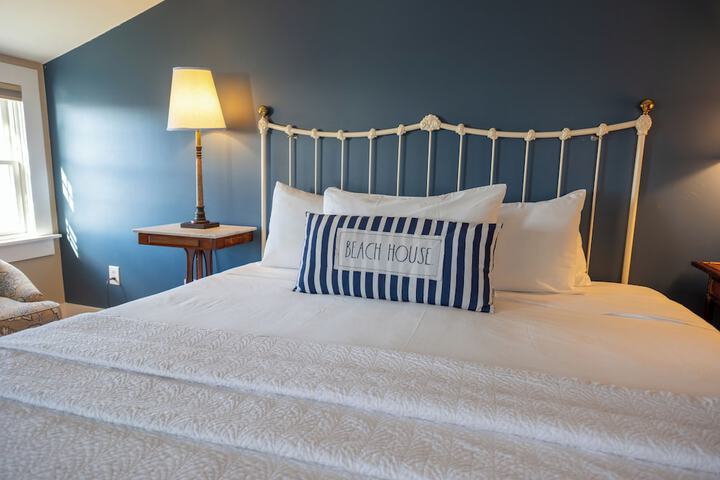 The Beach House Inn
