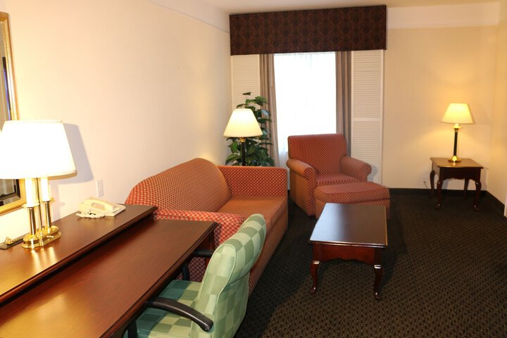Room 18 of 24