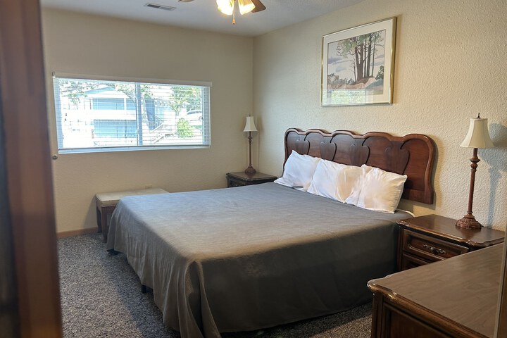Room 81 of 299