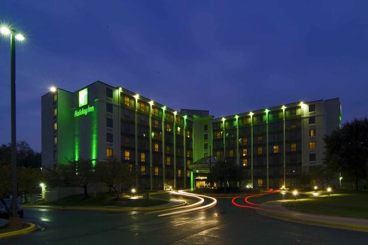 Hotel 4 of 29