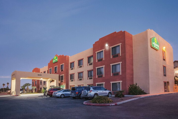 Hotel 4 of 55