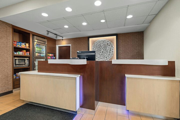 Fairfield Inn & Suites by Marriott Chicago Southeast / Hammond