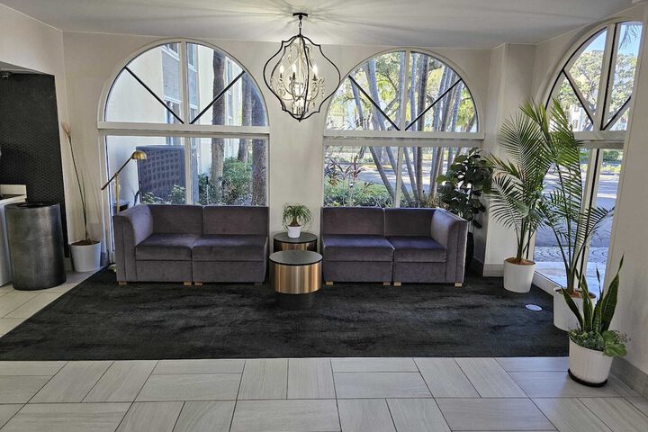 Hotel Interior 9 of 47
