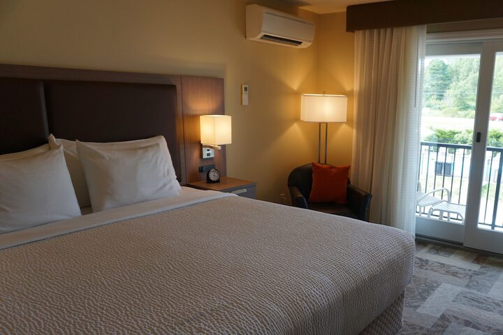 Room 22 of 45