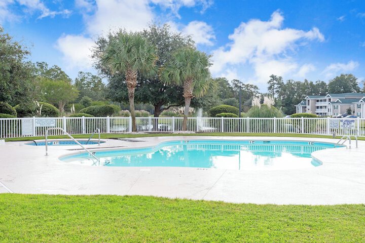 Litchfield Beach & Golf Resort