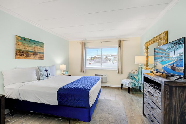 Room 90 of 334