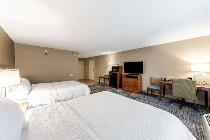 Room 44 of 64