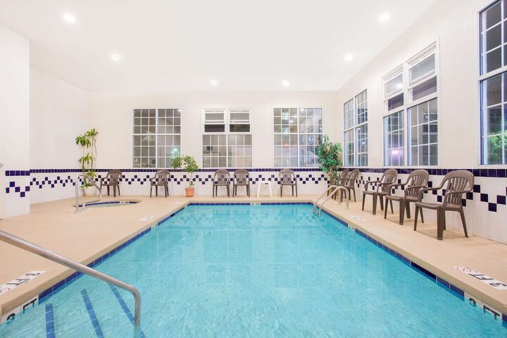 Pool 3 of 18