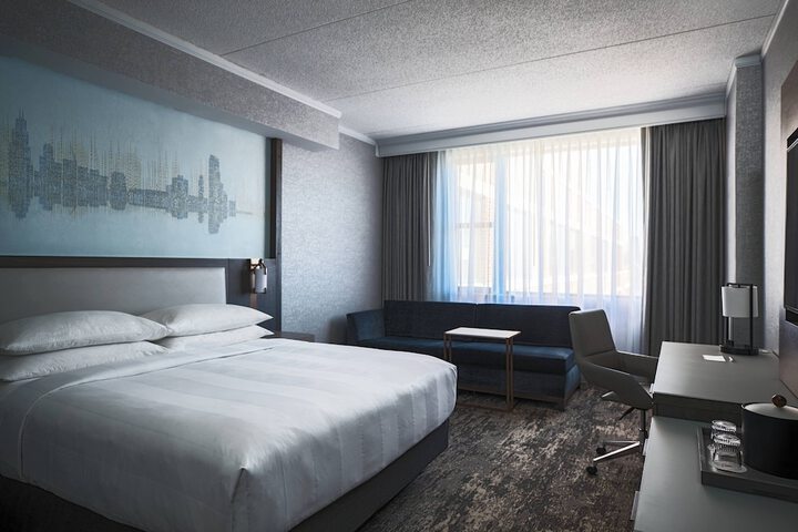 Room 12 of 36