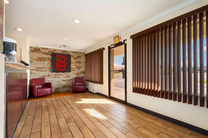 Hotel Interior 18 of 36