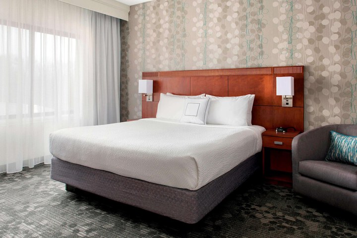 Room 5 of 26