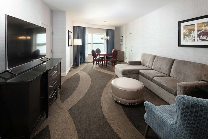 Room 25 of 52