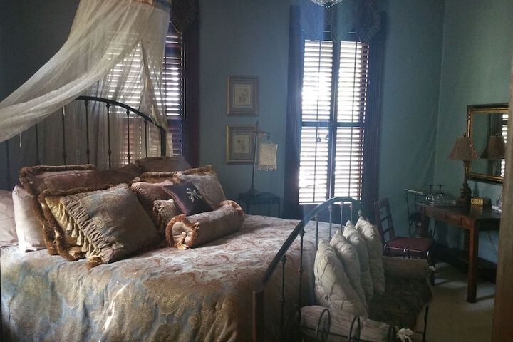 Fig Tree Manor