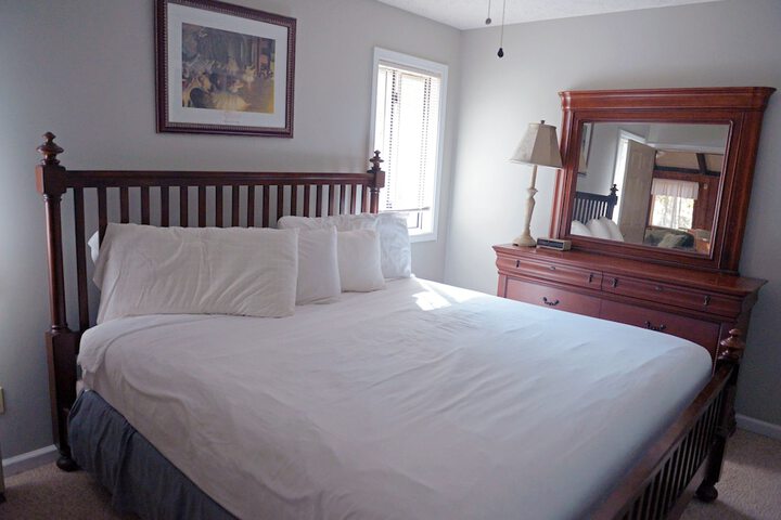 Room 150 of 399