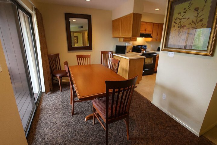 Crown Point Resort