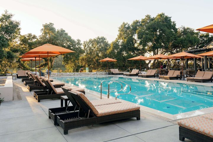 Pool 16 of 104