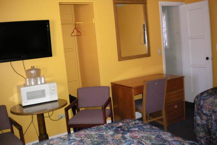 The Rome Motel